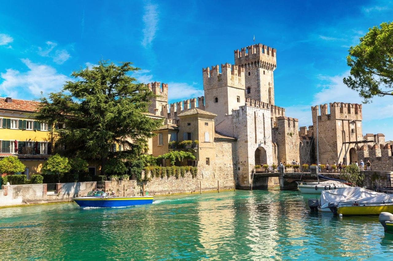 Alma Garda Home Sirmione Exteriör bild