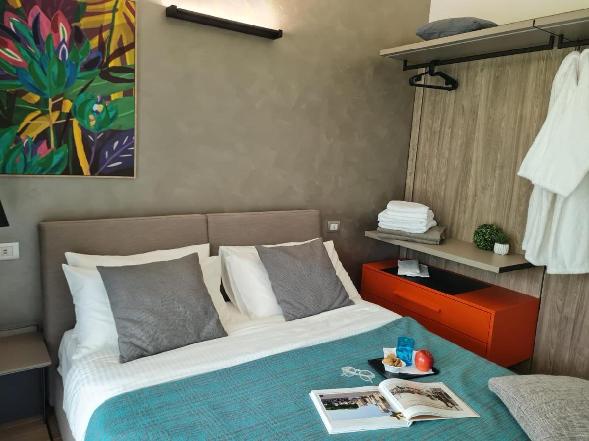 Alma Garda Home Sirmione Exteriör bild