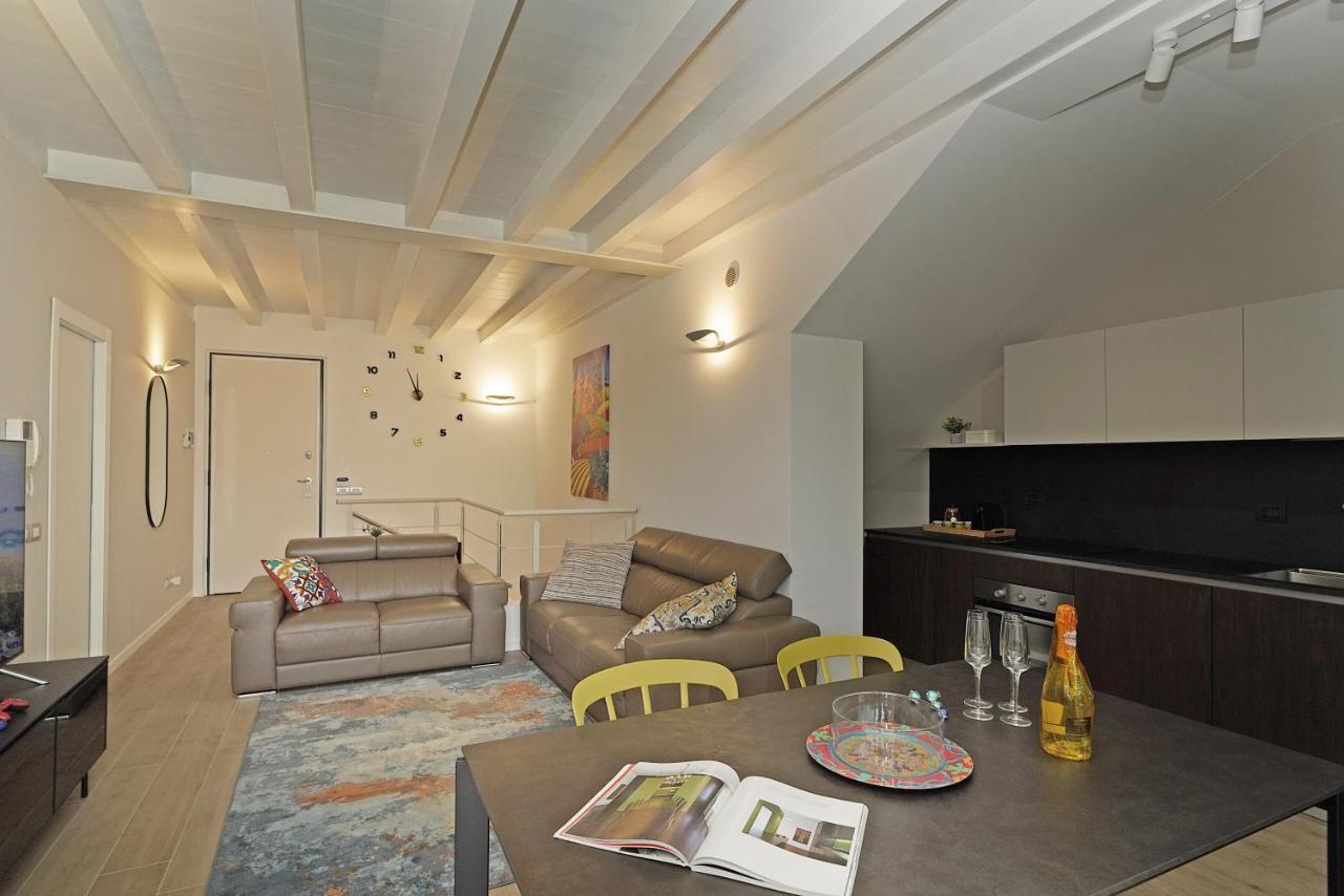 Alma Garda Home Sirmione Exteriör bild